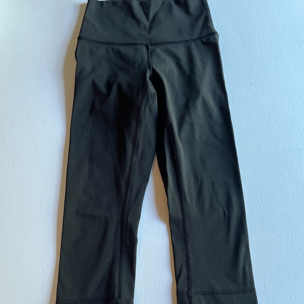 Lululemon Wonder Under Crop